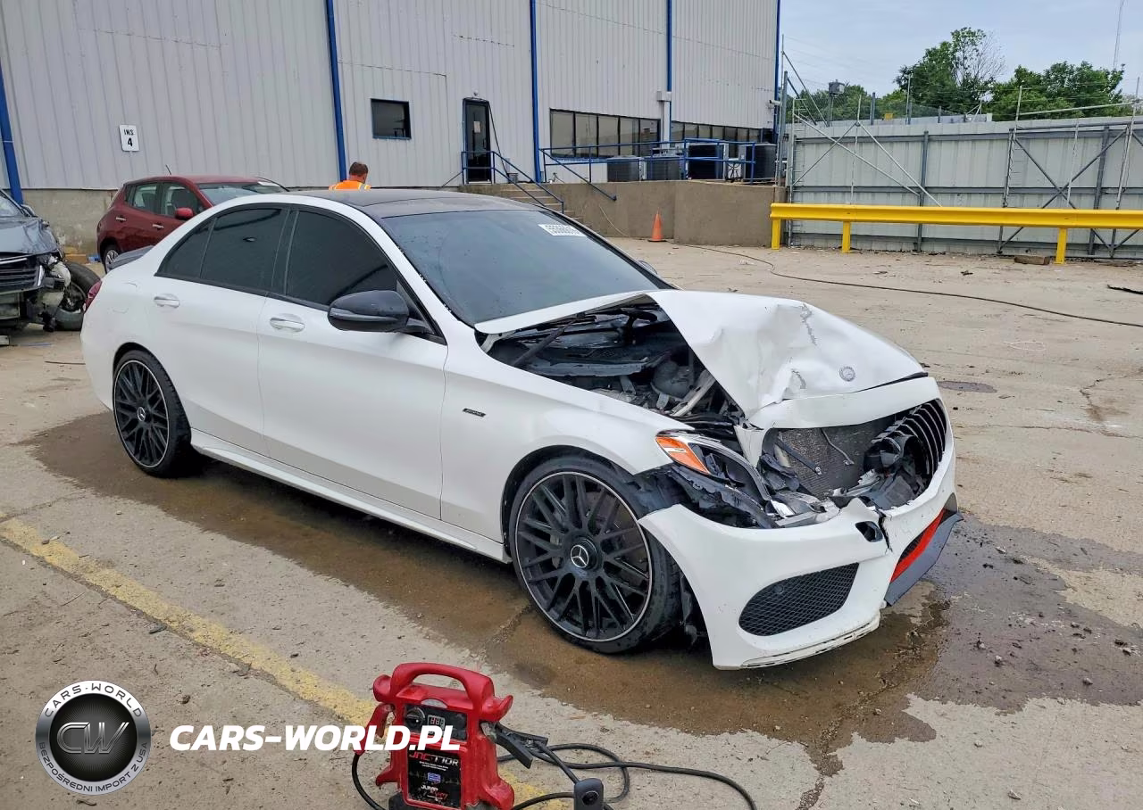 2016 Mercedes-Benz C 450 4Matic Amg VIN:55SWF6EB7GU111001 - 4