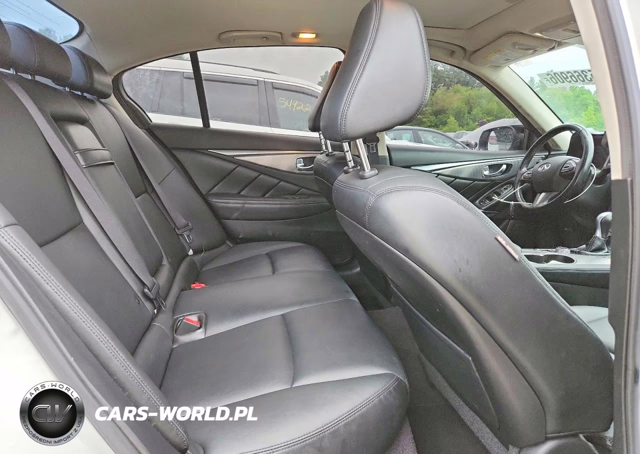 2015 Infiniti Q50 Premium VIN:JN1BV7AR5FM422009 - 10