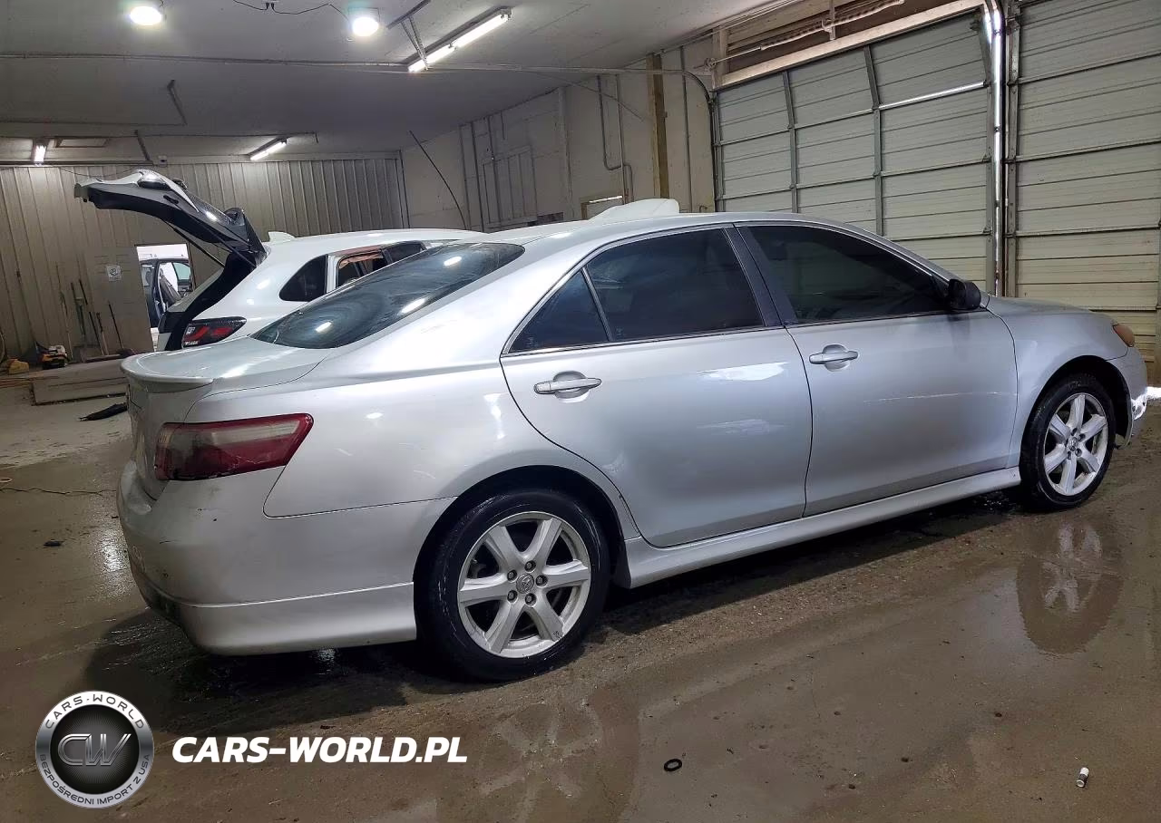2007 Toyota Camry Se VIN:4T1BE46K67U194607 - 3