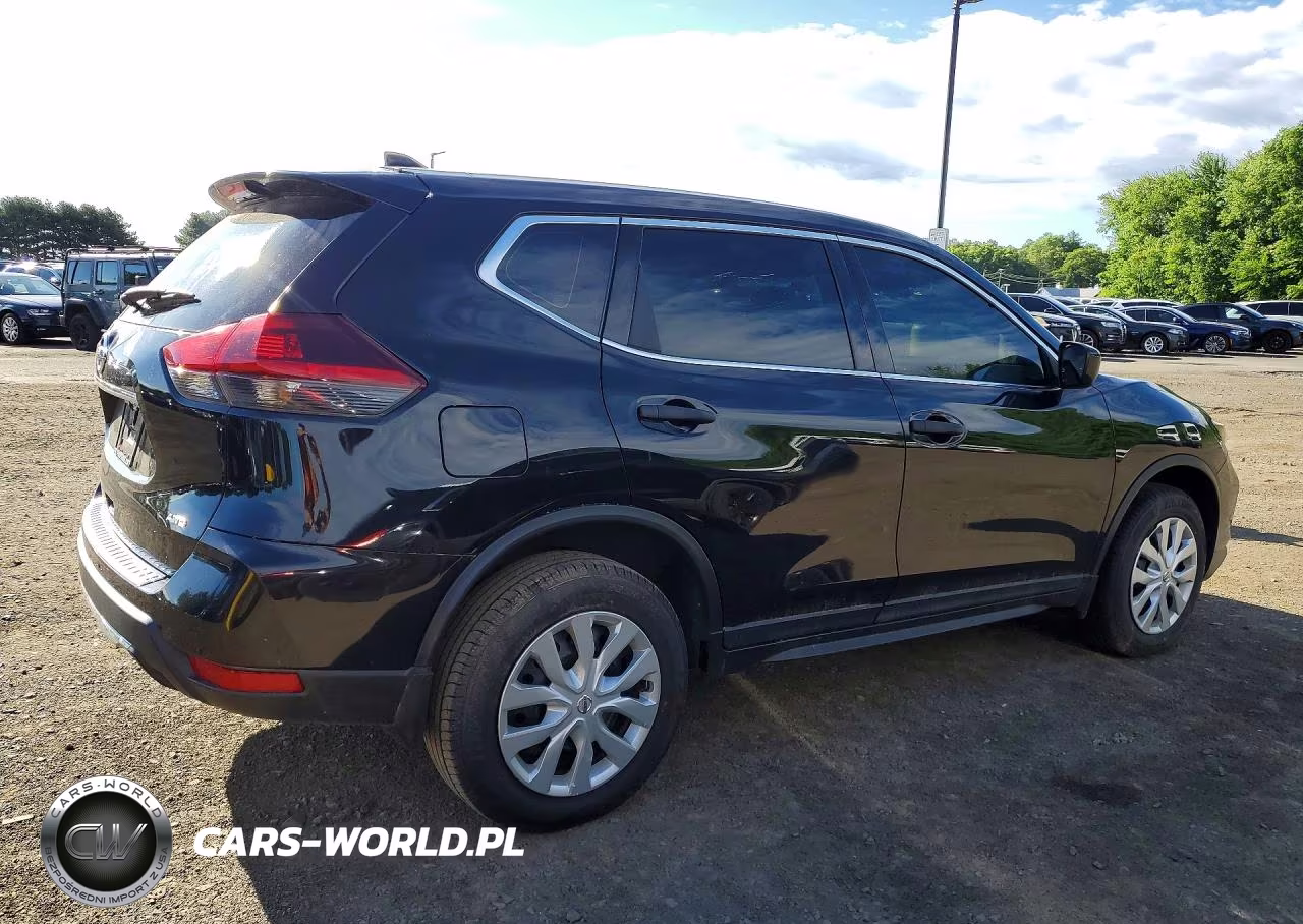 2020 Nissan Rogue S VIN:5N1AT2MV0LC785888 - 3