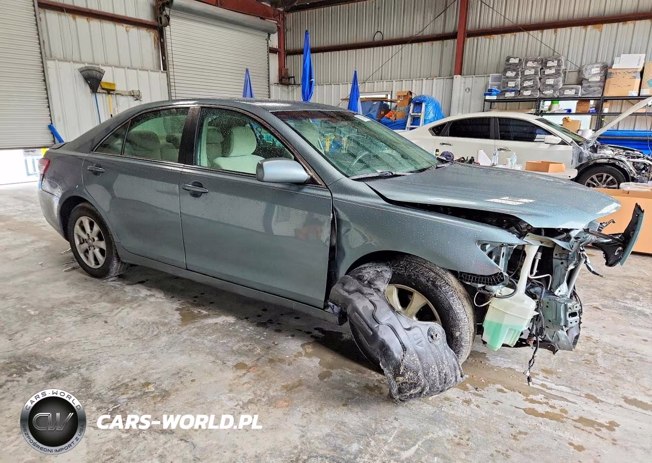 2011 Toyota Camry Le VIN:4T1BF3EK8BU726599 - 4