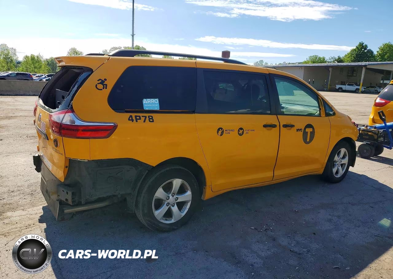 2017 Toyota Sienna Le VIN:5TDKZ3DC7HS886962 - 3