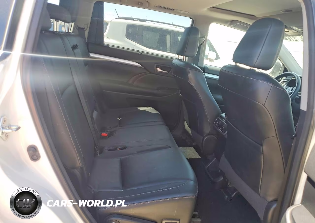 2015 Toyota Highlander Xle VIN:5TDJKRFH0FS145903 - 11