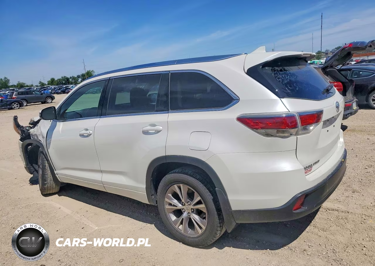 2015 Toyota Highlander Xle VIN:5TDJKRFH0FS145903 - 2