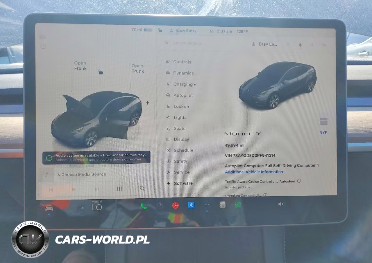 2023 Tesla Model Y VIN:7SAYGDED3PF941314 - 9