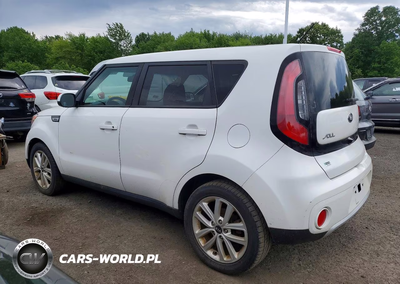 2018 Kia Soul + VIN:KNDJP3A55J7612652 - 2