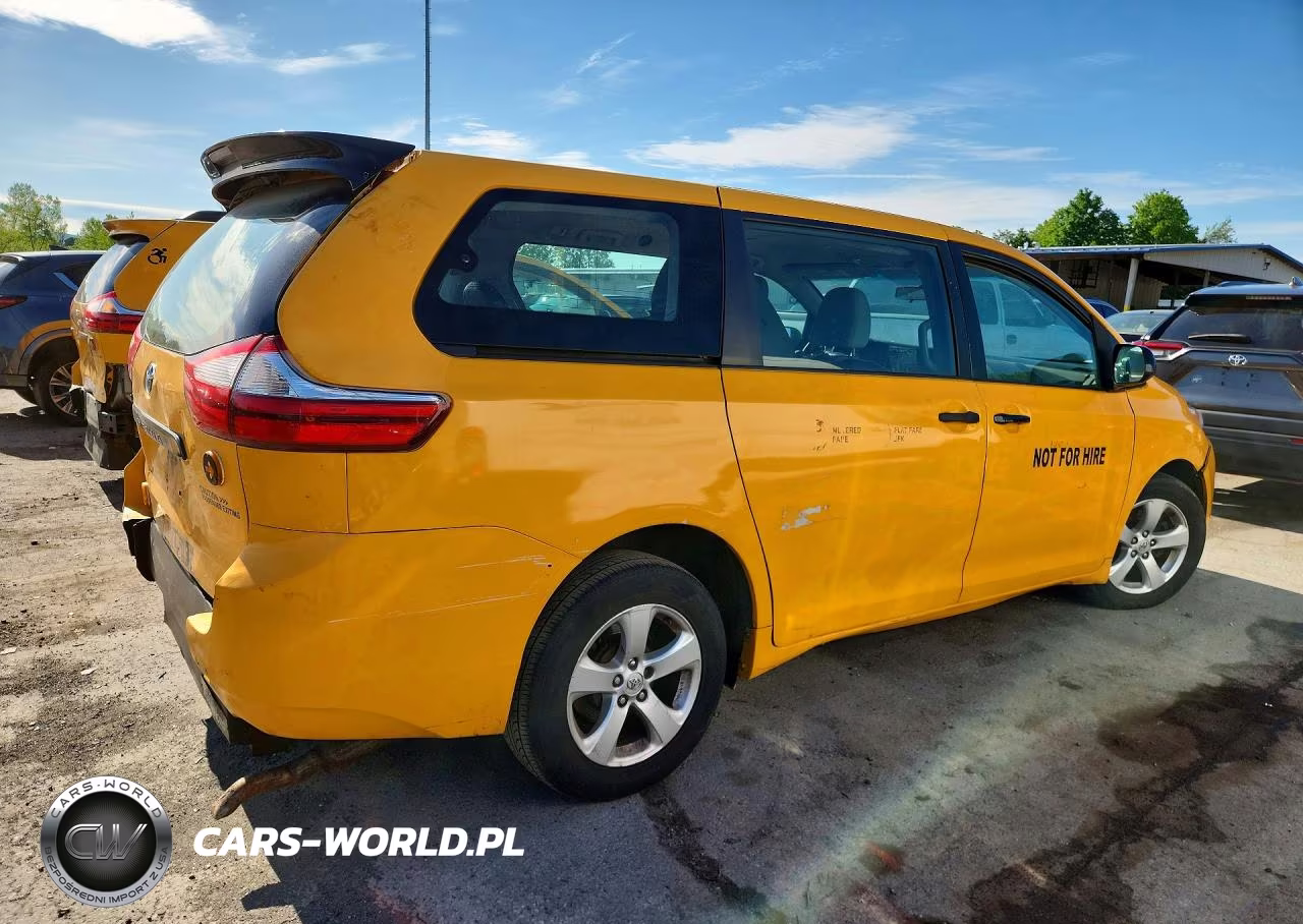 2017 Toyota Sienna Le VIN:5TDZK3DC9GS699501 - 3