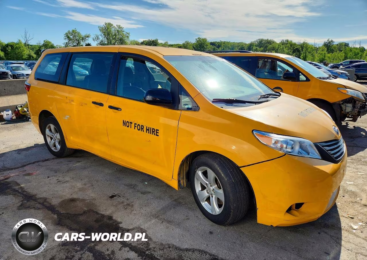 2017 Toyota Sienna Le VIN:5TDZK3DC9GS699501 - 4