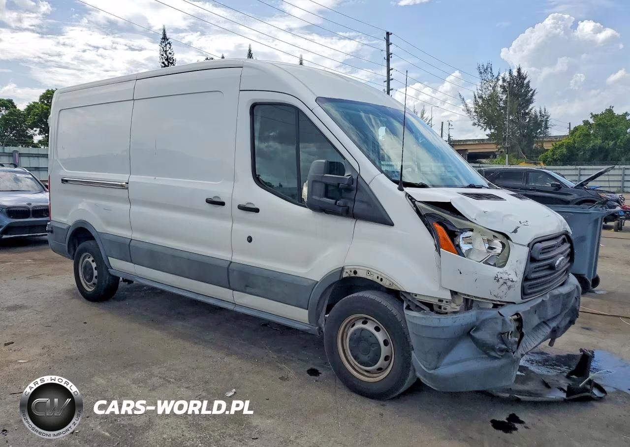 2015 Ford Transit 250 Delivery Van VIN:1FTNR2CG1FKA43680 - 4