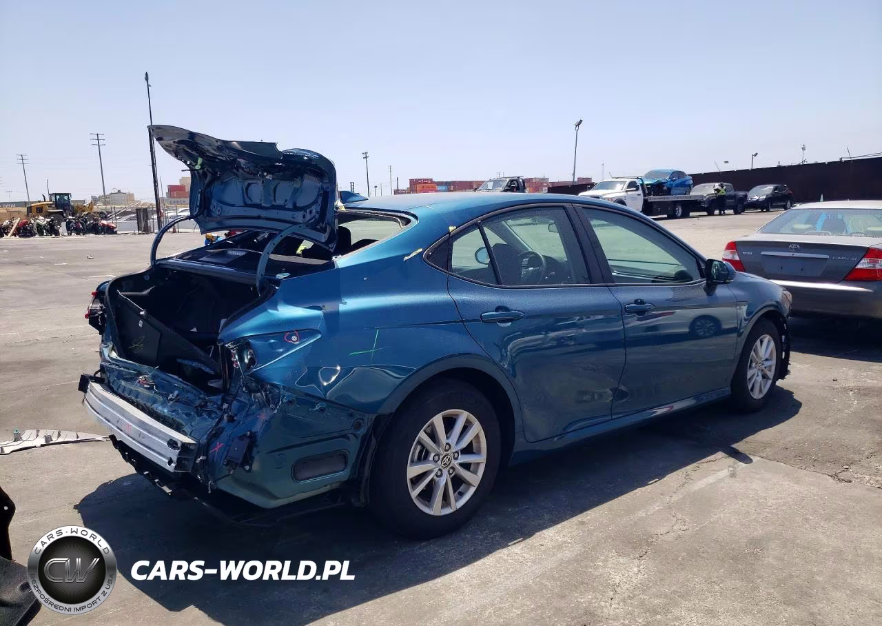2025 Toyota Camry Le VIN:4T1DAACK5SU192461 - 3