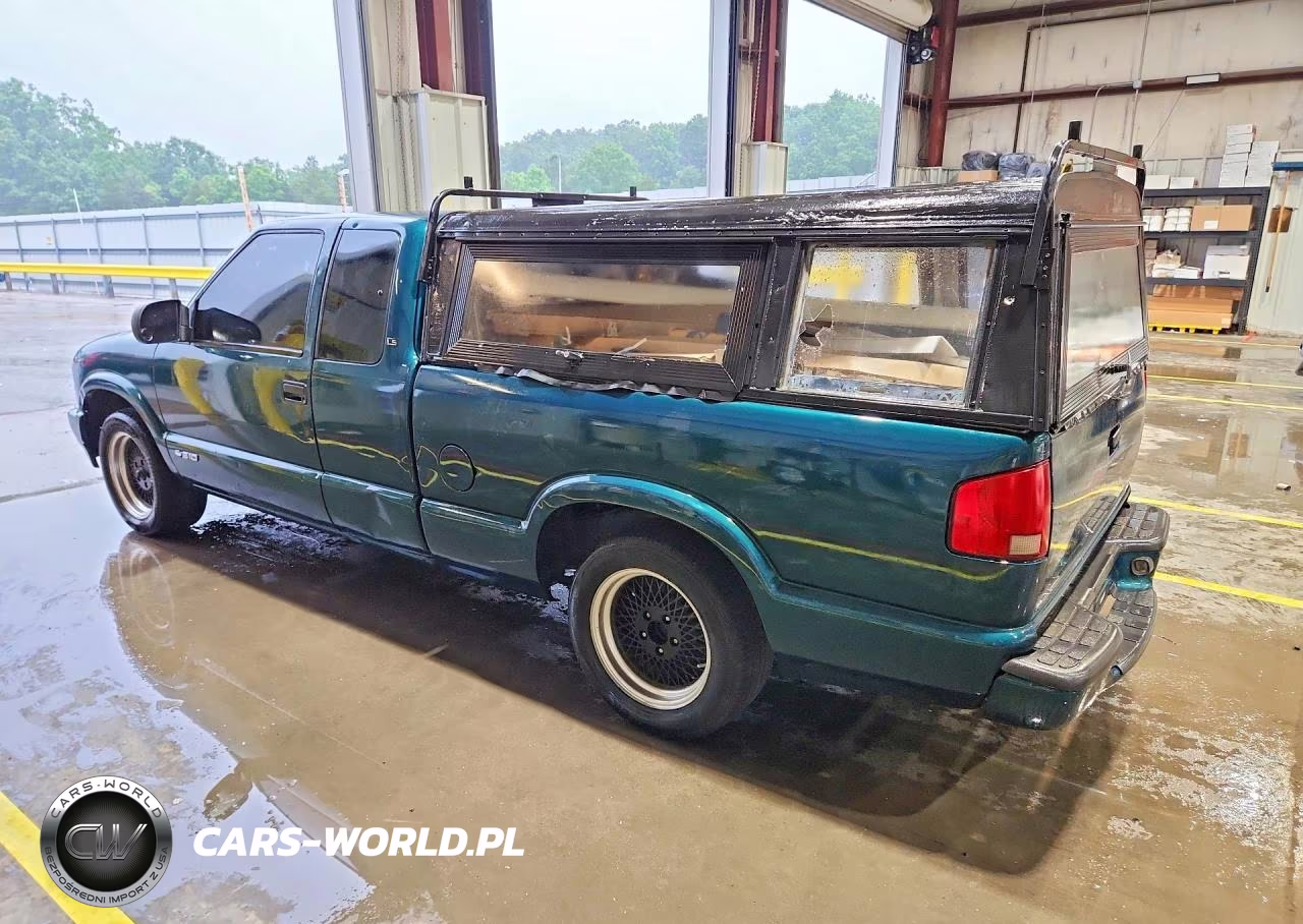 1998 Chevrolet S Truck S10 VIN:1GCCS19X2W8133172 - 2