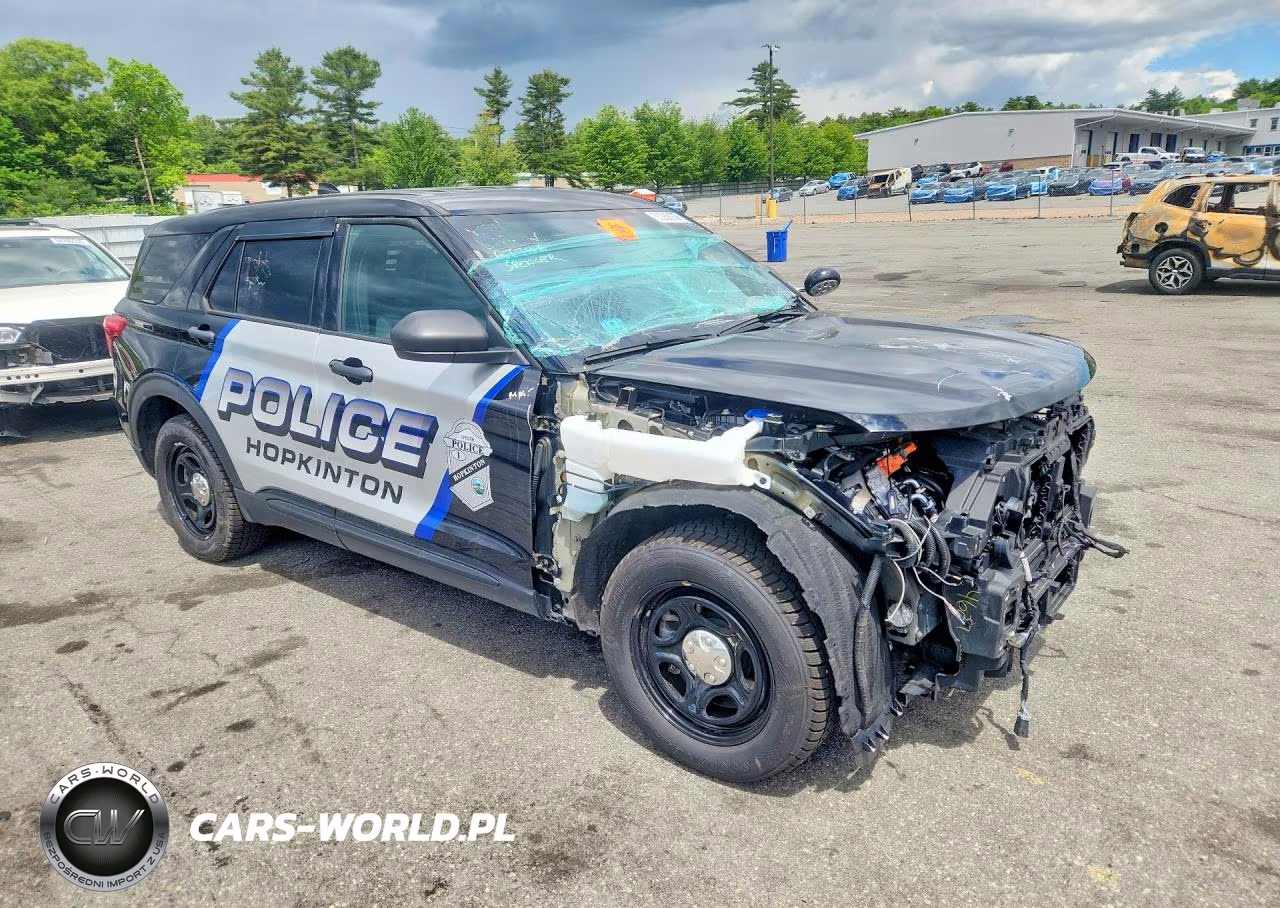 2023 Ford Explorer Police Interceptor VIN:1FM5K8AW6PNA04466 - 4