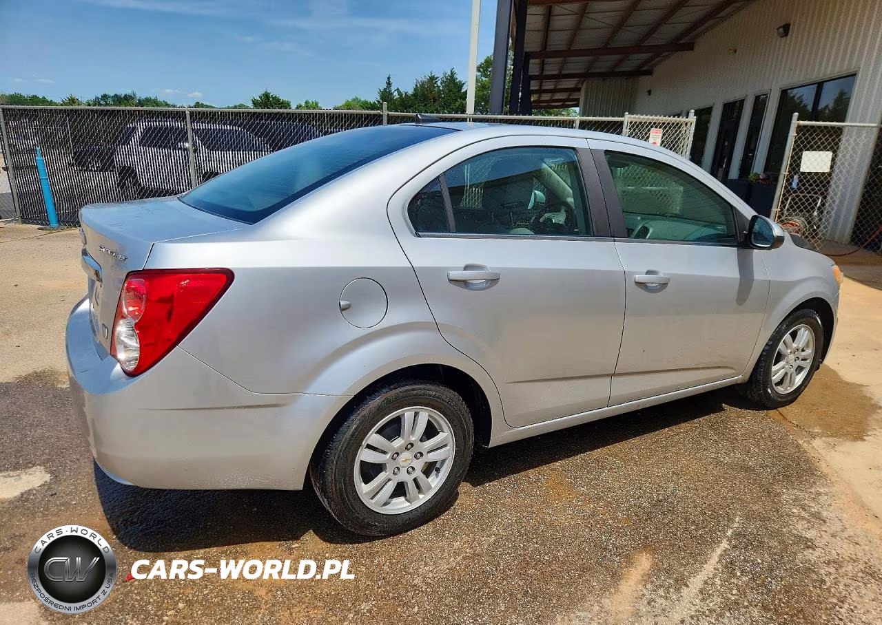 2012 Chevrolet Sonic Lt VIN:1G1JC5SH2C4108024 - 3