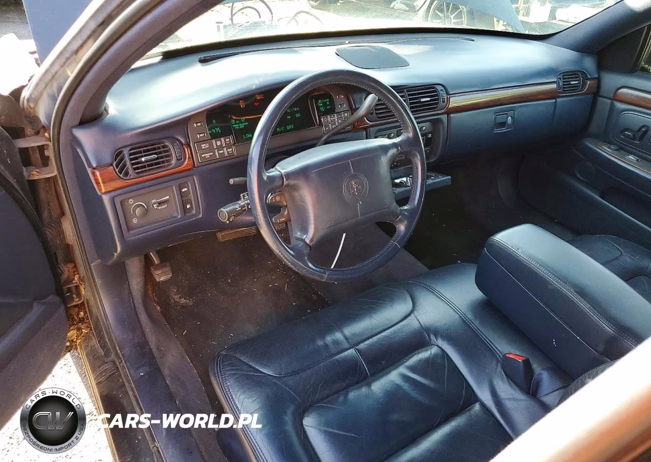 1999 Cadillac Commercial Chassis VIN:1GEEH90Y0XU500002 - 8