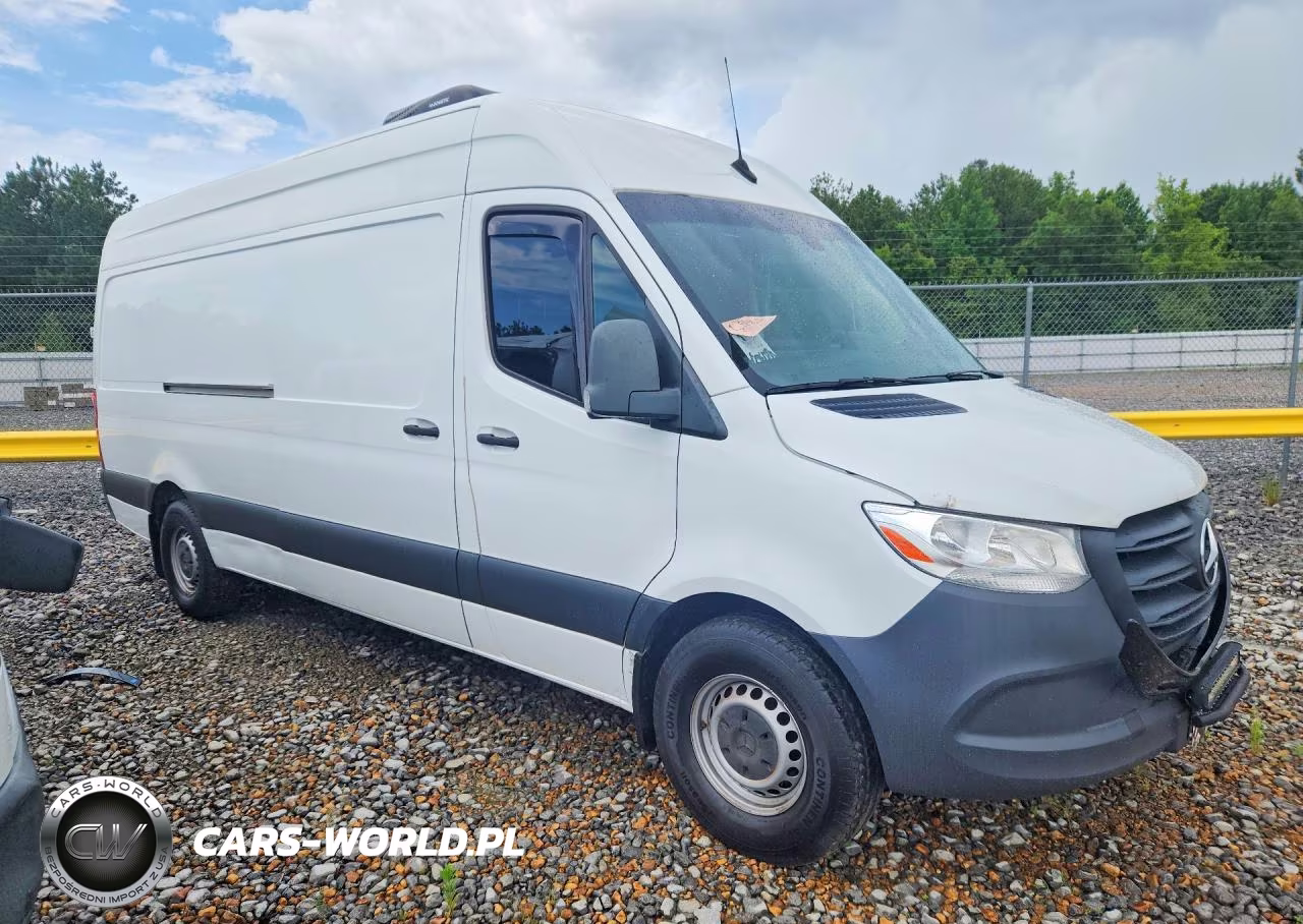 2021 Mercedes Benz Sprinter 2500 VIN:W1Y40CHY2MT058074 - 4
