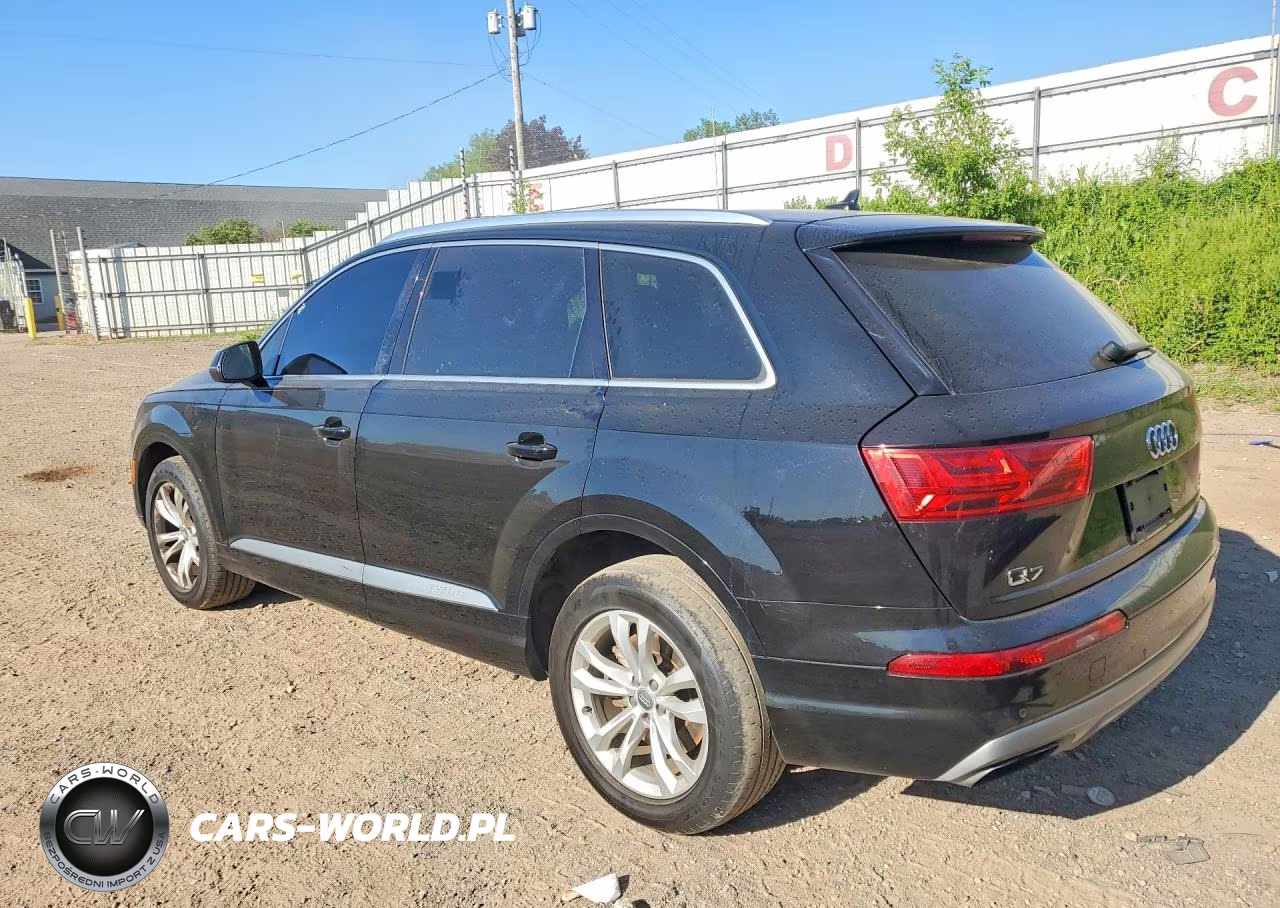2018 Audi Q7 Premium Plus VIN:WA1LAAF72JD022946 - 2