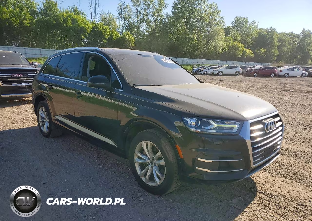 2018 Audi Q7 Premium Plus VIN:WA1LAAF72JD022946 - 4