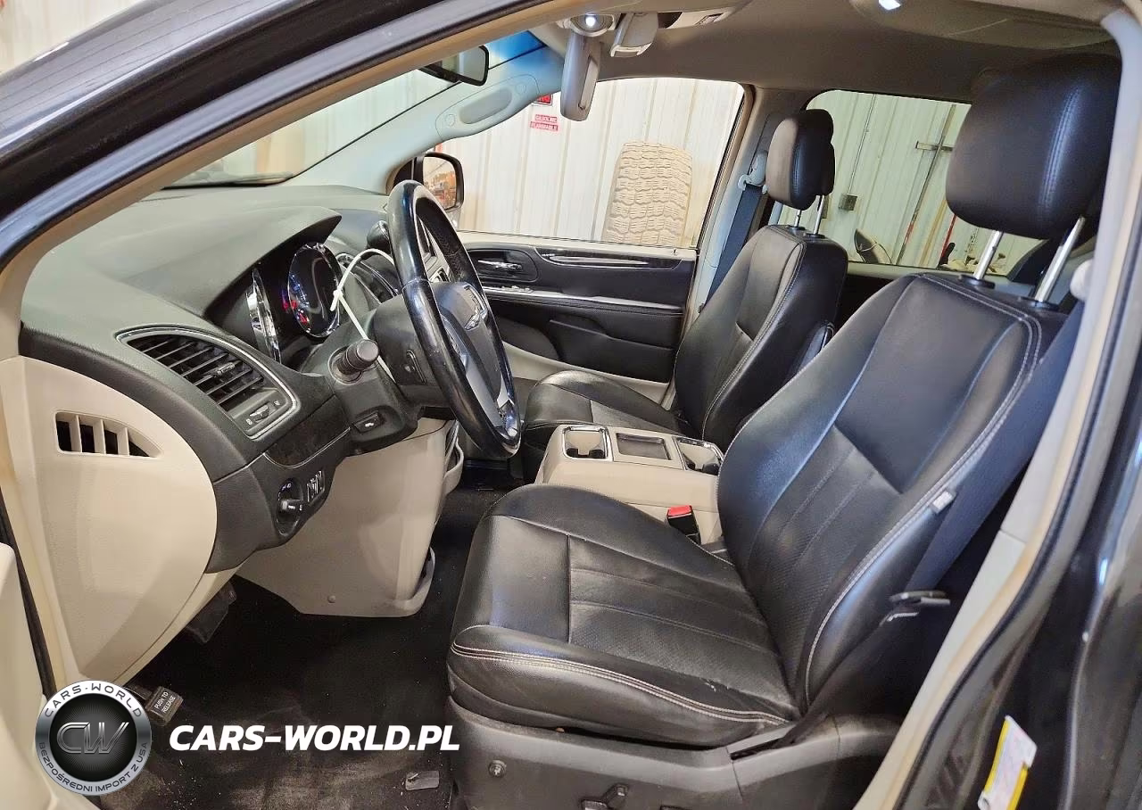 2012 Chrysler Town & Country Touring VIN:2C4RC1BG7CR189612 - 7