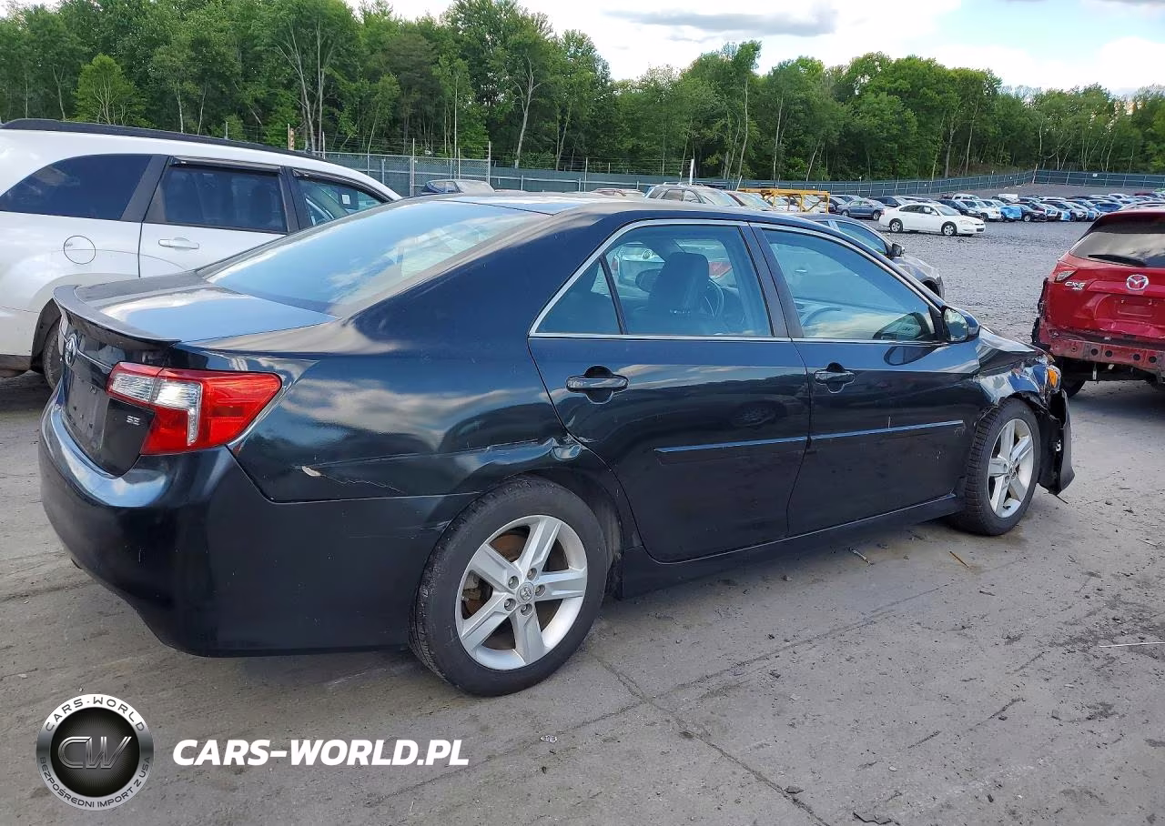 2014 Toyota Camry Se VIN:4T1BF1FK7EU461696 - 3