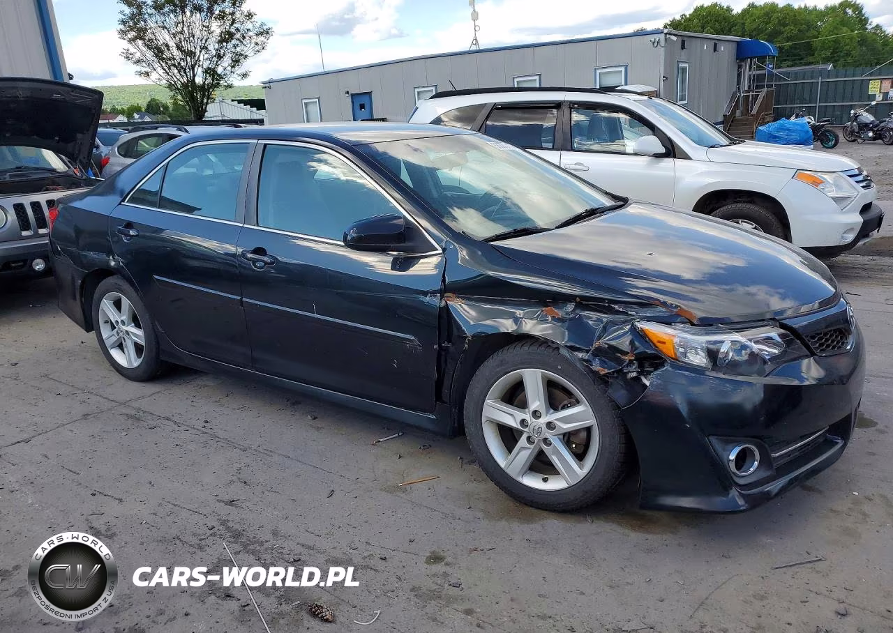 2014 Toyota Camry Se VIN:4T1BF1FK7EU461696 - 4