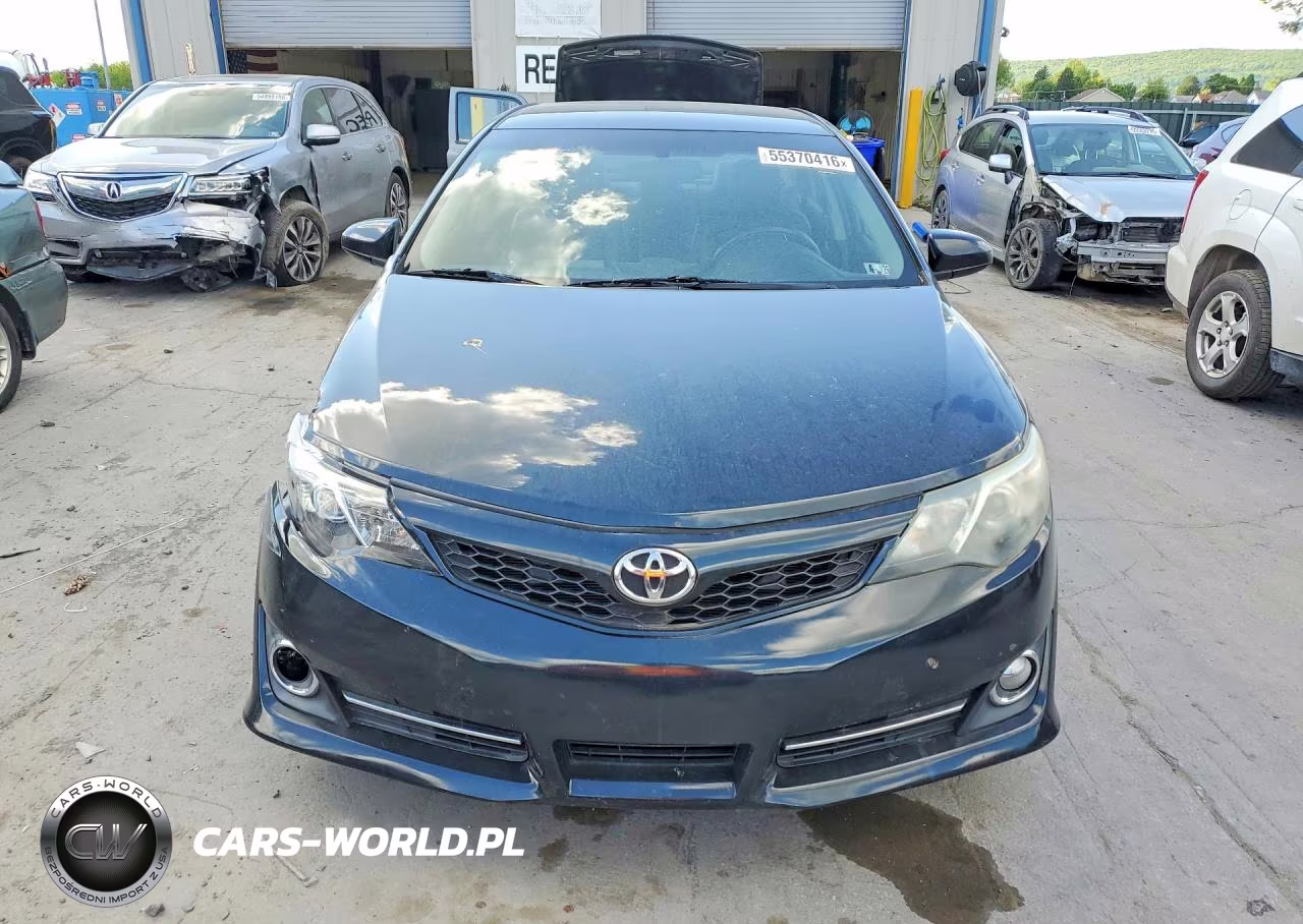 2014 Toyota Camry Se VIN:4T1BF1FK7EU461696 - 5