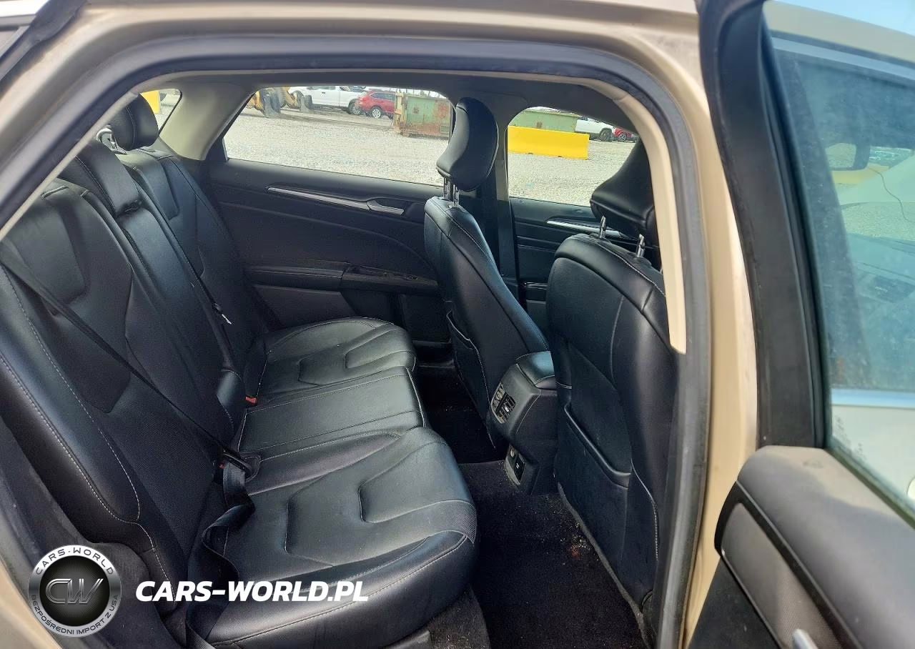 2017 Ford Fusion VIN:3FA6P0SU7HR209825 - 10