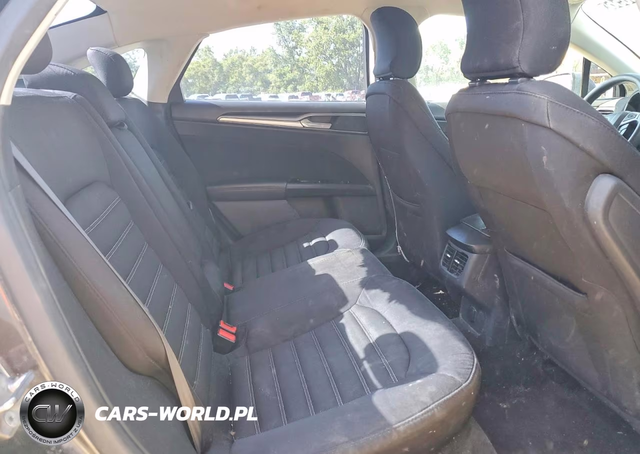 2015 Ford Fusion Se VIN:1FA6P0HD6F5113336 - 10