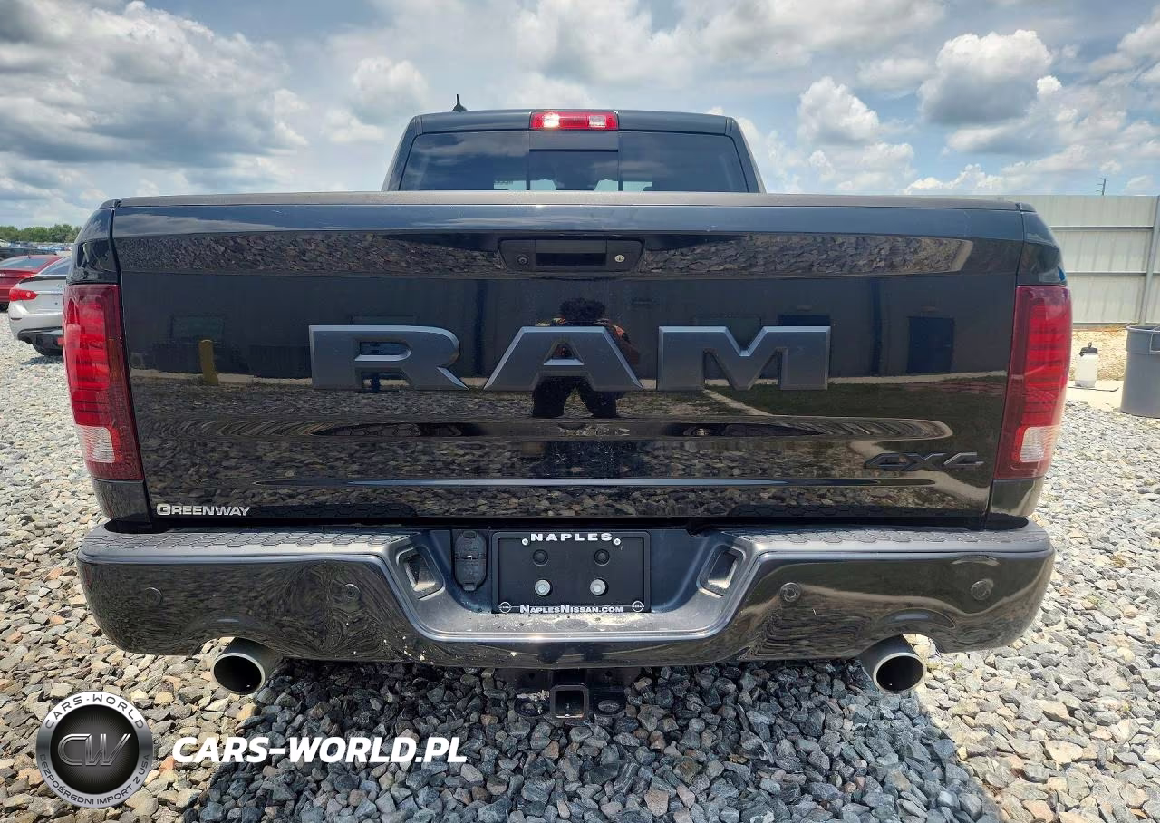 2018 Ram 1500 Sport VIN:1C6RR7HT9JS125046 - 6