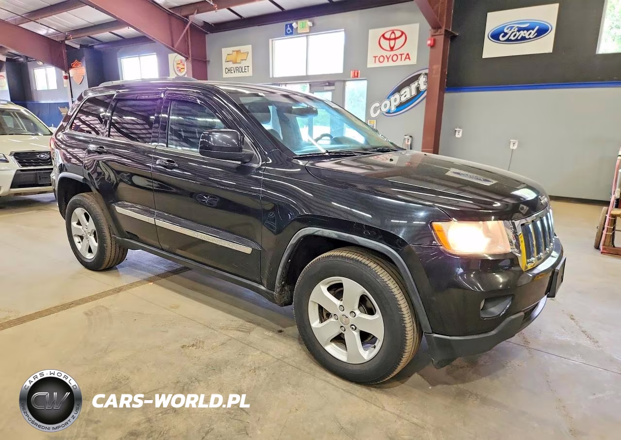 2012 Jeep Grand Cherokee Laredo VIN:1C4RJFAG2CC352678 - 4