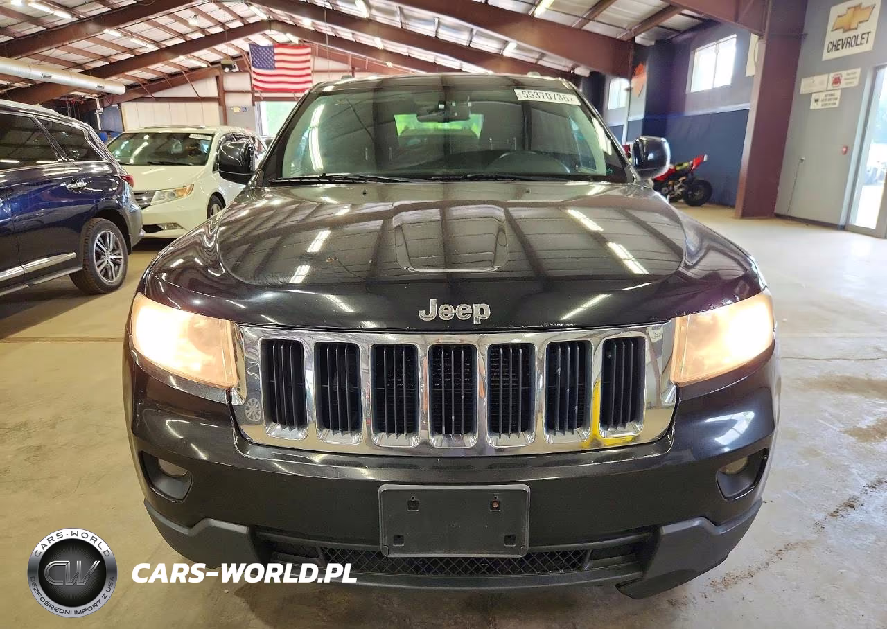 2012 Jeep Grand Cherokee Laredo VIN:1C4RJFAG2CC352678 - 5