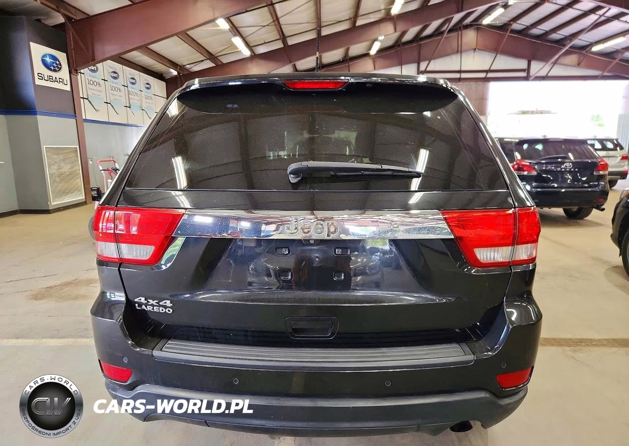 2012 Jeep Grand Cherokee Laredo VIN:1C4RJFAG2CC352678 - 6