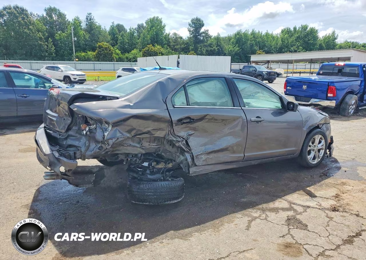 2012 Ford Fusion Se VIN:3FAHP0HA9CR254585 - 3