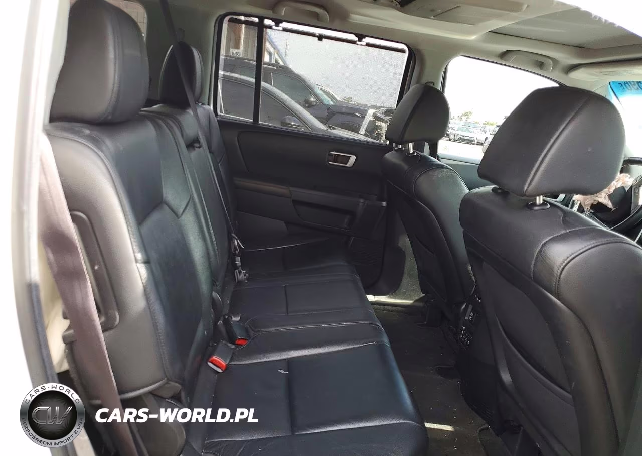 2013 Honda Pilot Touring VIN:5FNYF4H97DB061865 - 10