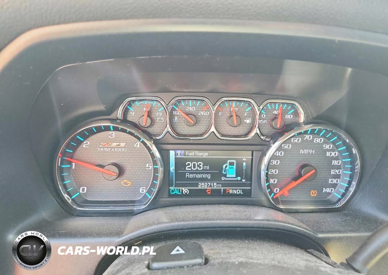 2018 Chevrolet Silverado K1500 Lt VIN:3GCUKREC4JG386549 - 9