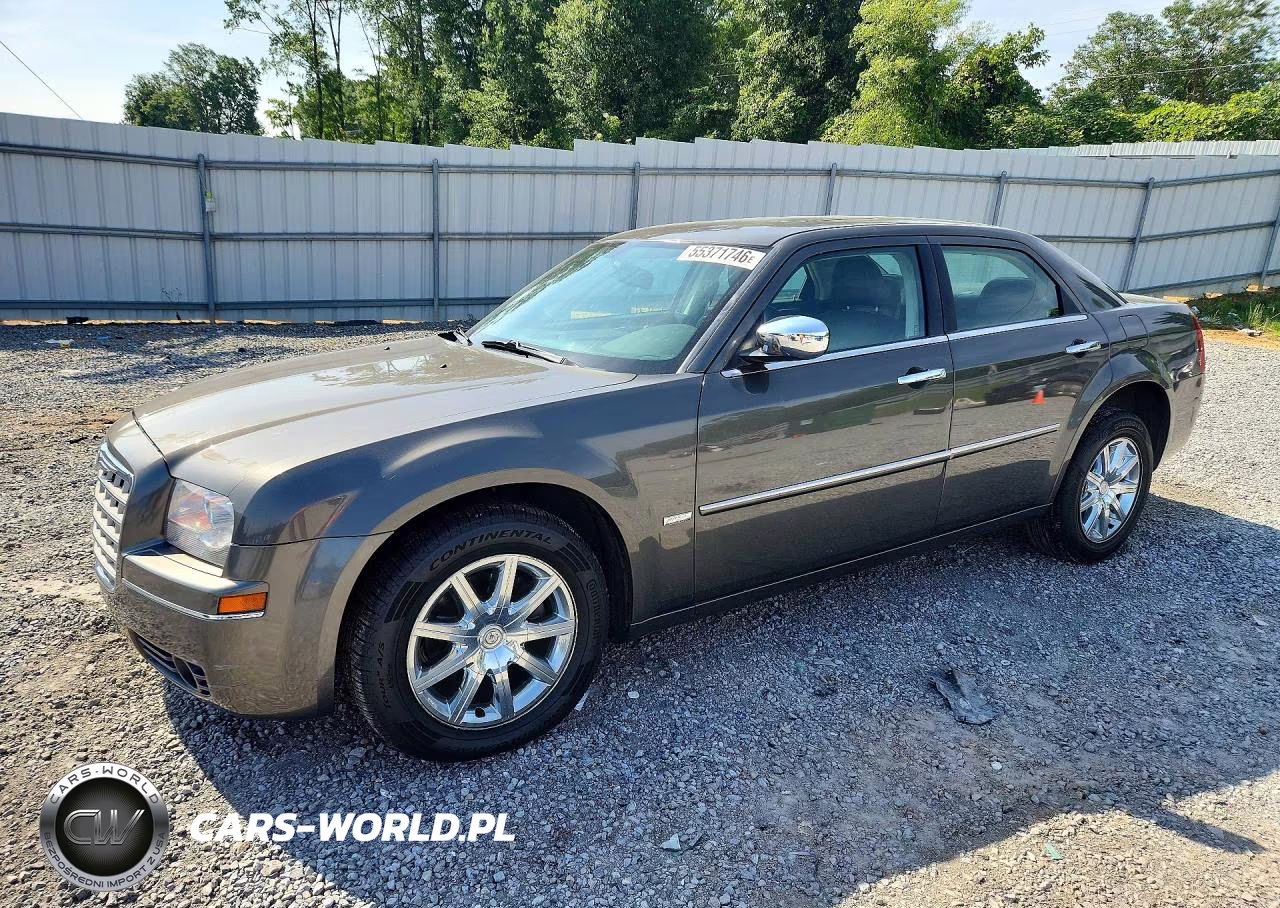2010 Chrysler 300 Touring