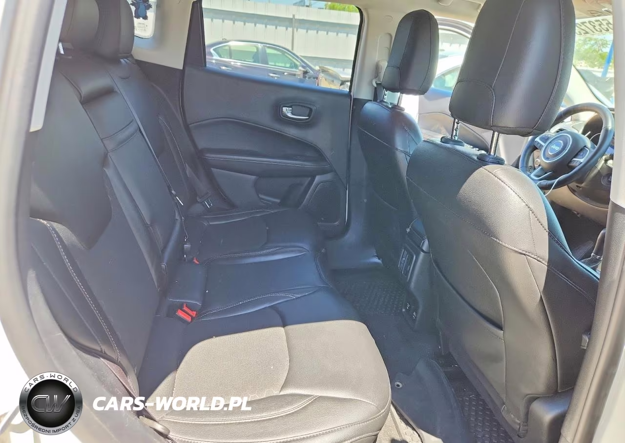 2018 Jeep Compass Latitude VIN:3C4NJCBB8JT488959 - 11