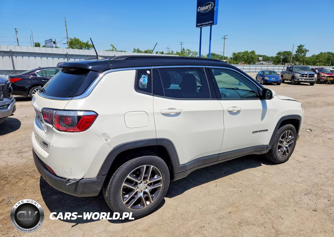 2018 Jeep Compass Latitude VIN:3C4NJCBB8JT488959 - 3