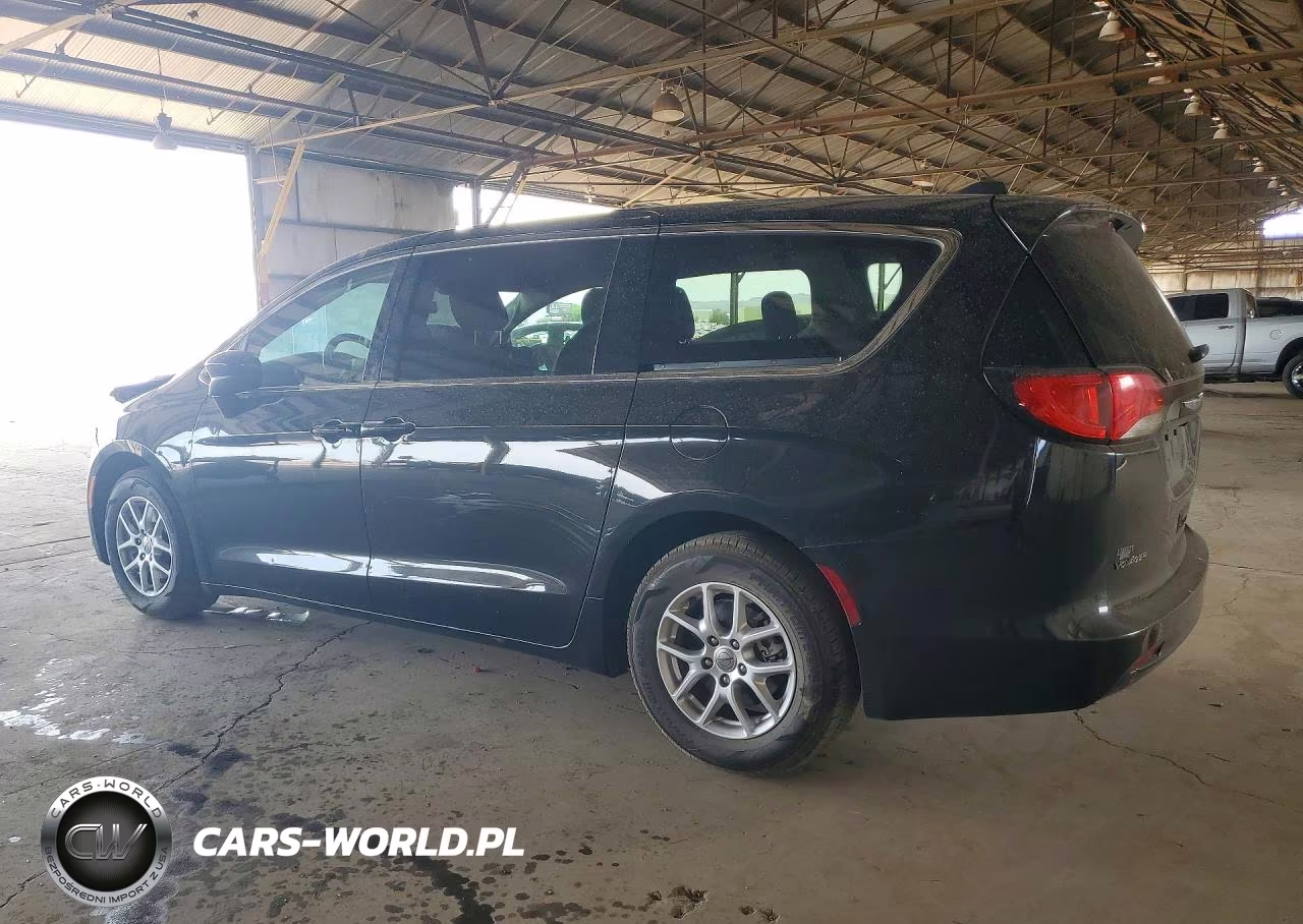 2022 Chrysler Voyager VIN:2C4RC1CG7NR211609 - 2