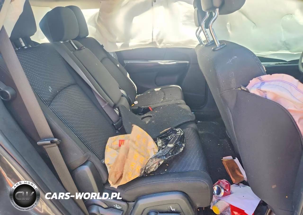 2018 Dodge Journey Se VIN:3C4PDDAG9JT237175 - 11