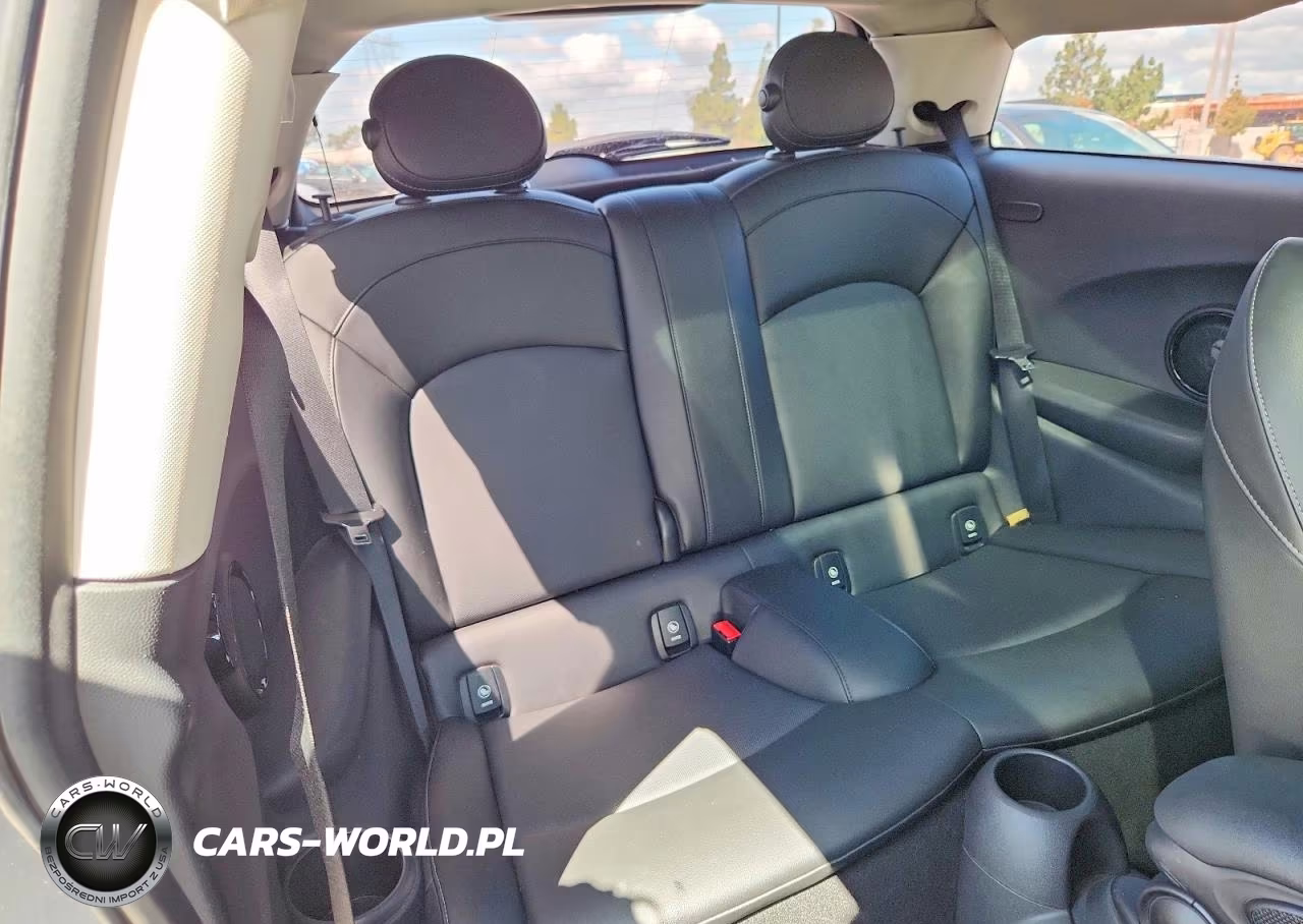2019 Mini Cooper S VIN:WMWXP7C58K2A54258 - 10