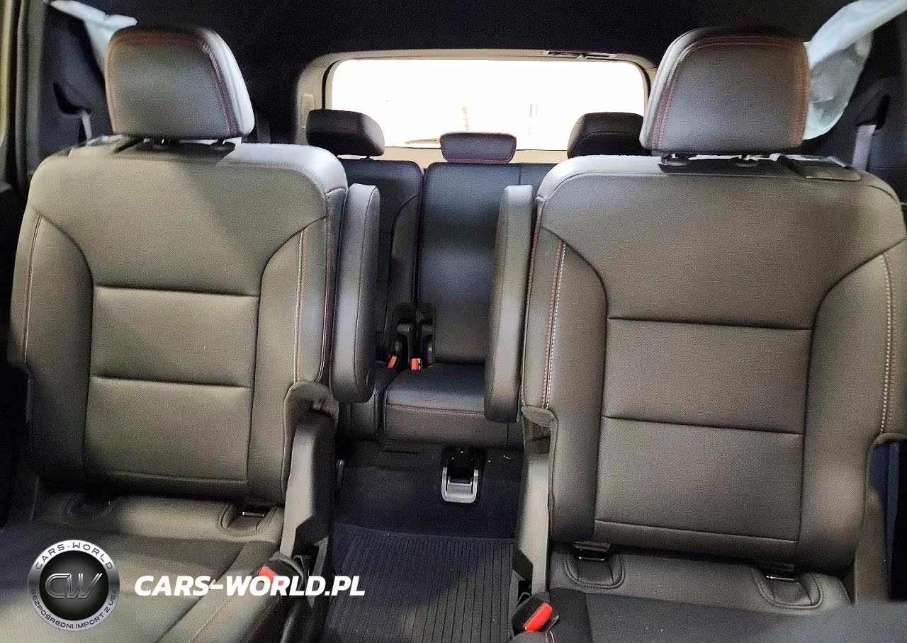 2024 Chevrolet Traverse Lt Z71 VIN:1GNEVJKS6RJ195323 - 10