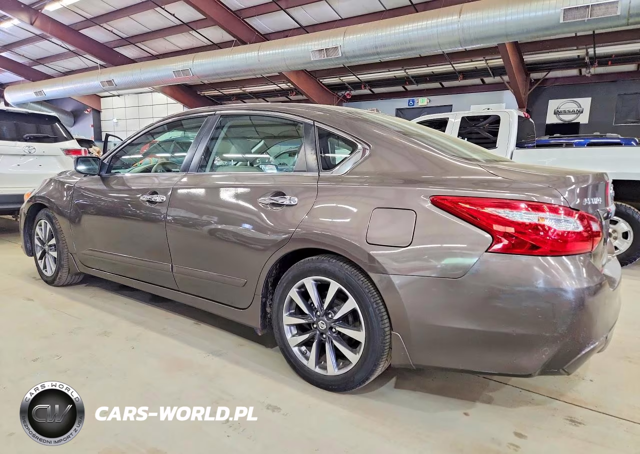 2016 Nissan Altima 2.5 Sv VIN:1N4AL3AP2GC128523 - 2