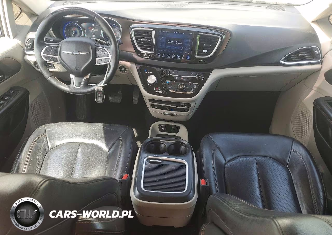 2017 Chrysler Pacifica Touring L Plus VIN:2C4RC1EG3HR578265 - 8