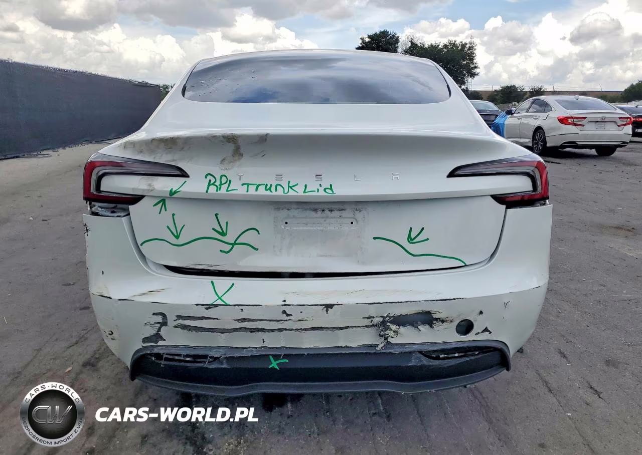 2024 Tesla Model 3 VIN:5YJ3E1EA9RF744085 - 6
