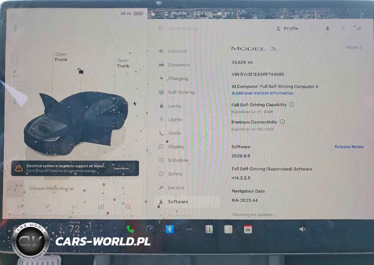 2024 Tesla Model 3 VIN:5YJ3E1EA9RF744085 - 9