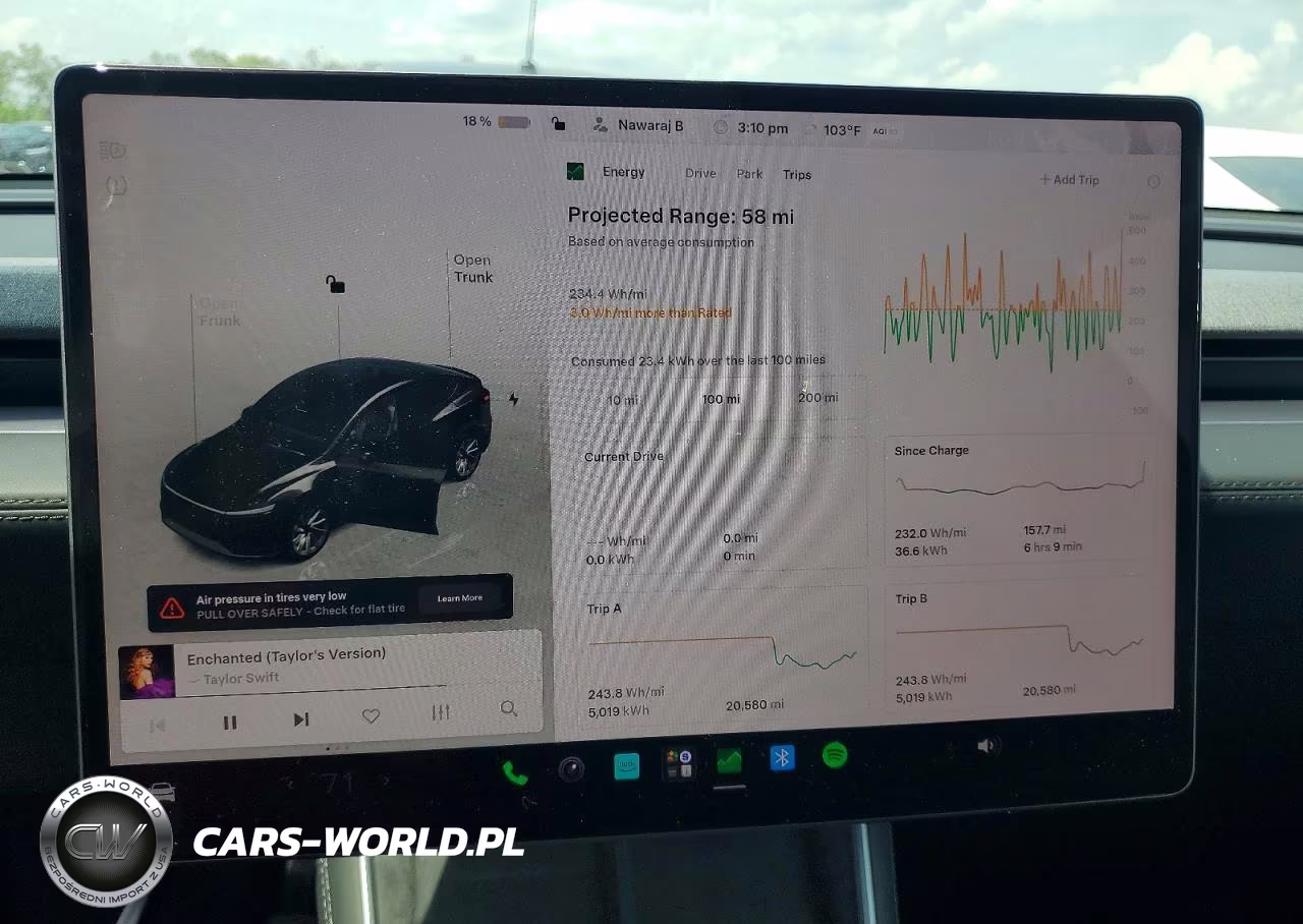 2026 Tesla Model Y VIN:7SAYGDEDXTF462267 - 9