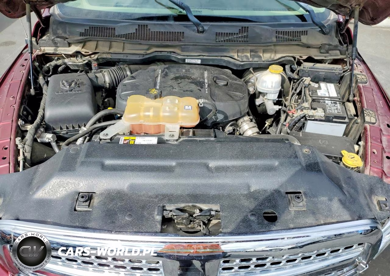 2018 Ram 1500 Laramie VIN:1C6RR7NM4JS355266 - 11