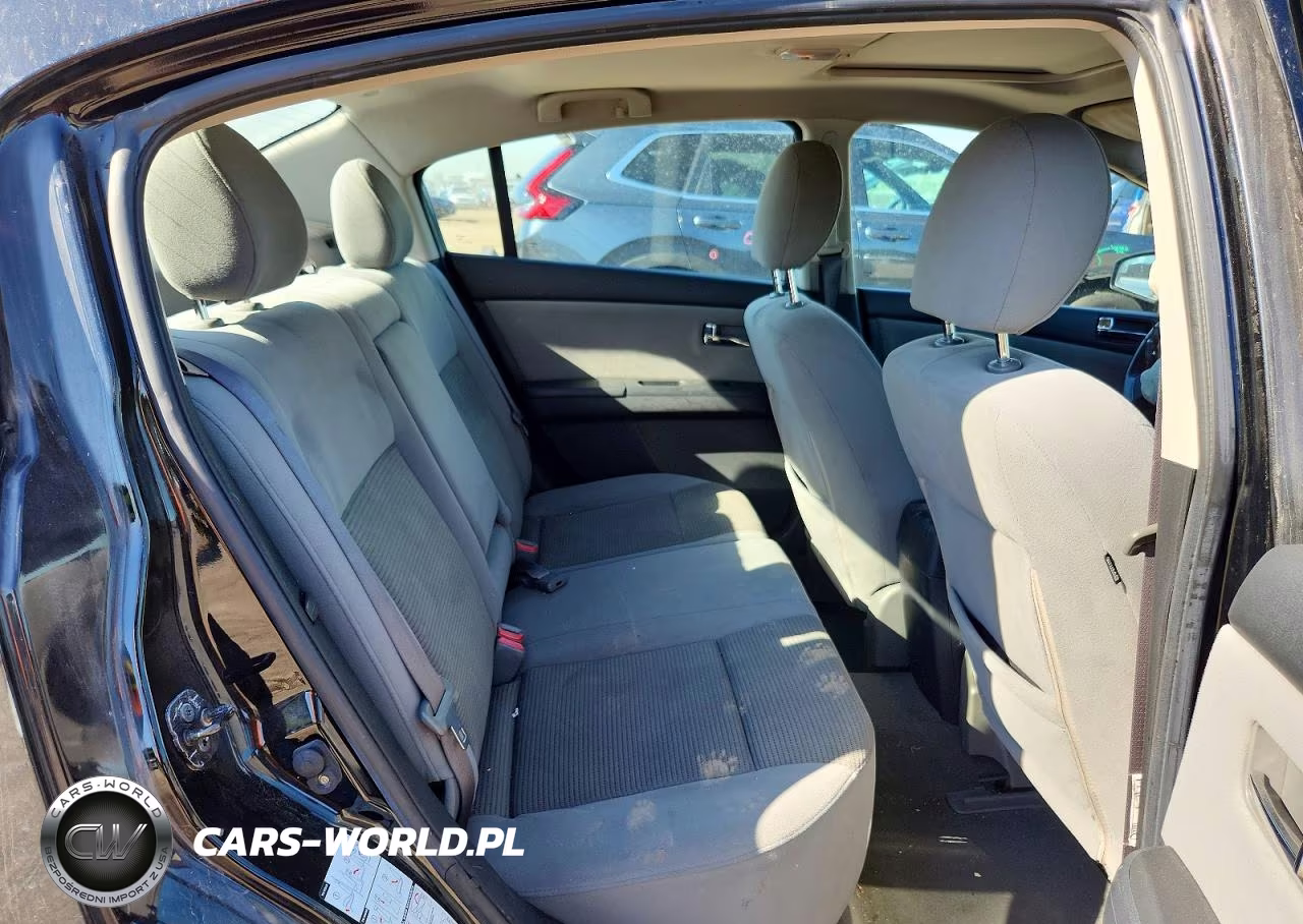 2011 Nissan Sentra 2.0 VIN:3N1AB6AP0BL725233 - 10