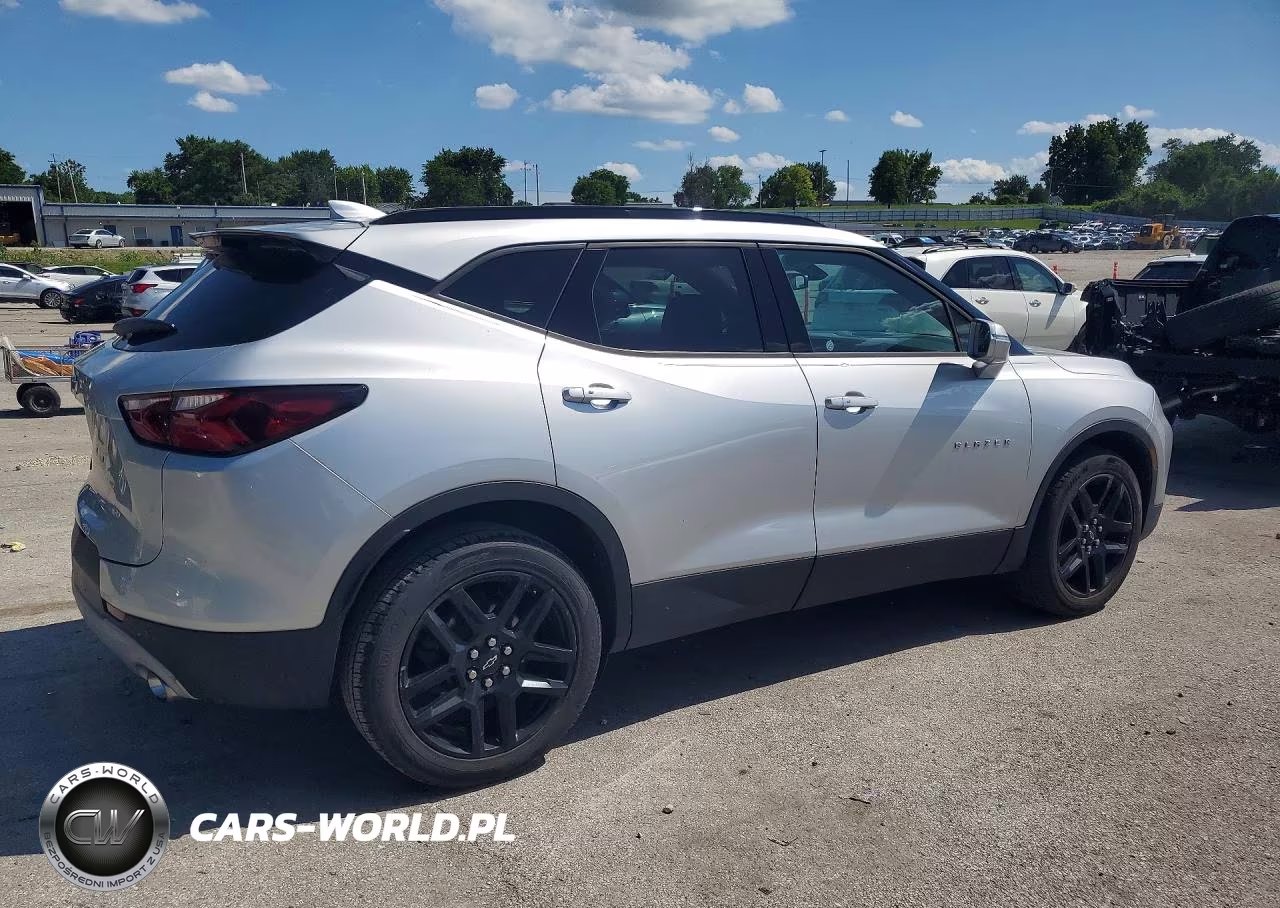 2019 Chevrolet Blazer 2Lt VIN:3GNKBCRS0KS672717 - 3