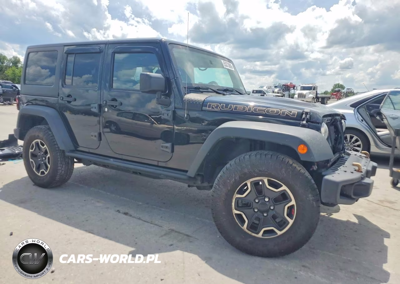 2015 Jeep Wrangler Unlimited Rubicon VIN:1C4BJWFG0FL731399 - 4